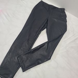 Express High Waisted Faux Leather Stretch Ankle Leggins Size Medium‎